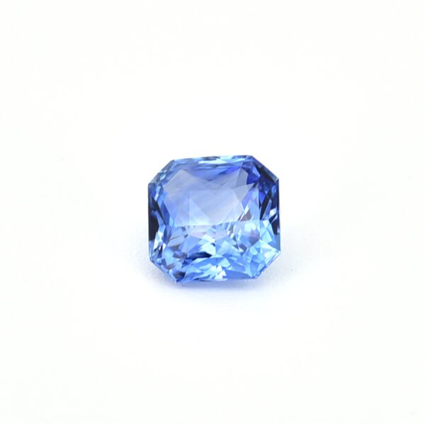 2.56ct, Blue Sapphire